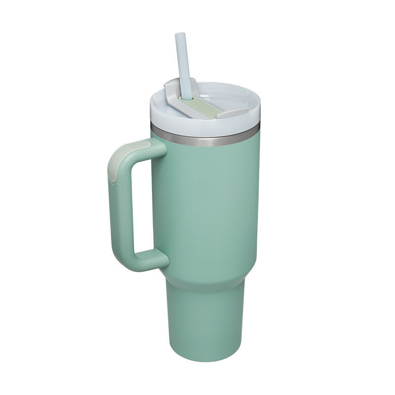 Tumbler med handtag.