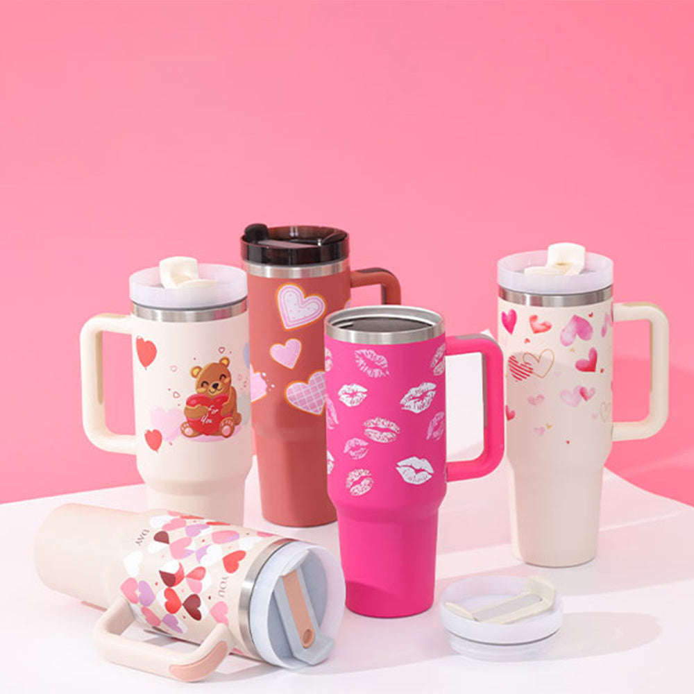 Tumbler med handtag.